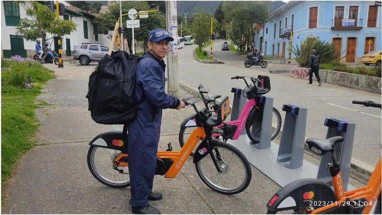 Limpieza de bicicleteros urbanos
